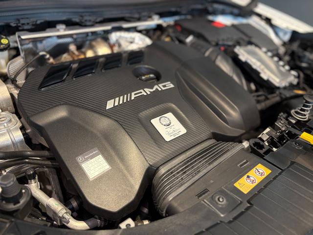 GLAクラス GLA45 S 4マチック+ AMGパフォーマンス・アドバンスドPKG パノラマスライディングルーフ AMG21インチAW 1オーナー 禁煙 HUD 本革AMGパフォーマンスシート シートベンチレーター フットトランクオープナー(54枚目)