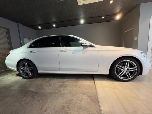 Eクラス E250 アバンギャルド スポーツ レザーPKG 本革シート Brumester 前後席シートヒーター エアバランスPKG 前後ドラレコ 木目調パネル レーダーセーフティPKG フットトランクオープナー ナビTV 360度カメラ 禁煙車(2枚目)
