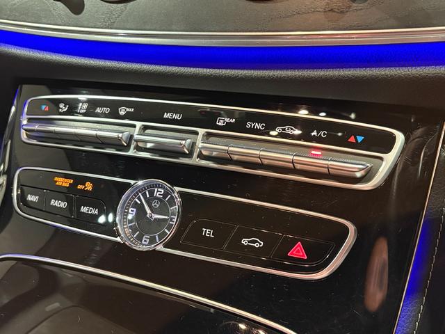 Eクラス E250 アバンギャルド スポーツ レザーPKG 本革シート Brumester 前後席シートヒーター エアバランスPKG 前後ドラレコ 木目調パネル レーダーセーフティPKG フットトランクオープナー ナビTV 360度カメラ 禁煙車(29枚目)