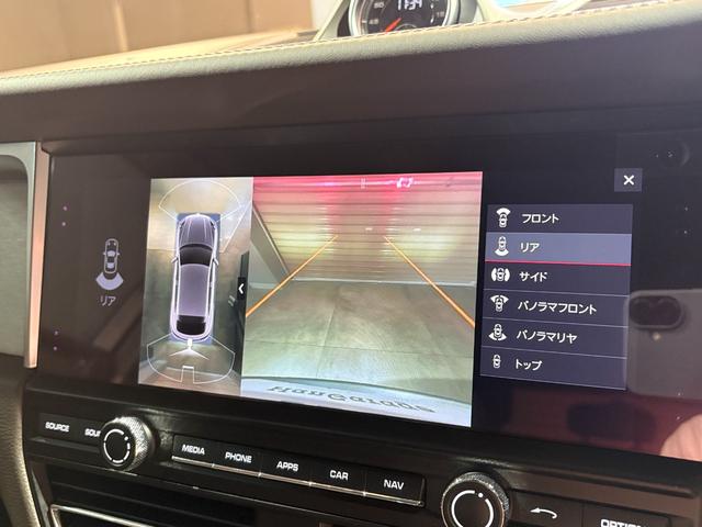 マカン マカン　スポーツクロノ・レザーインテリアＰＫＧ　ＰＡＳＭ　スポーツデザインドアミラー・サイドスカート　ペイントリアセンターエプロン　ＢＯＳＥ　エントリー＆ドライブ　シートヒーター　１９ＡＷ　パワステ＋　禁煙車（19枚目）