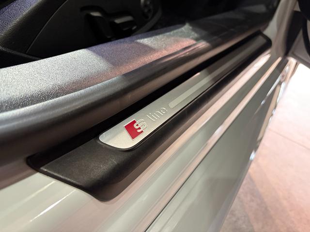 ＴＴクーペ ２．０ＴＦＳＩ　クワトロ　Ｓラインパッケージ　ＯＰ１９インチＡＷ　ドラレコ　ナビＴＶ　バックカメラ　バーチャルコックピット　ＬＥＤヘッドライト　　ＬＥＤリヤダイナミックターンインジケーター　ドライブセレクト　アドバンスドキー　ＡＰＳ　禁煙車（42枚目）