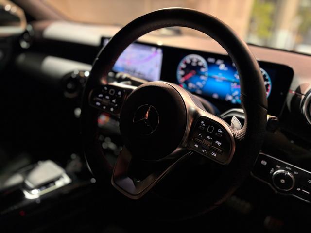 �����q�l�̑�؂Ȃ��Ԃ́A���ړX���̔����鋭�݂����������l�t���ɂĔ��悳���Ē����܂��B��