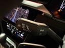 ＴＳＩ　４モーション　Ｒラインアドバンス　ラグジュアリーＰＫＧ　パノラマスライディングルーフ　ナパレザーシート　ＨａｒｍａｎＫａｒｄｏｎ　オールインセーフティ　ＡＣＣ　ＤＣＣ　Ｆ／Ｒシートヒーター　禁煙車　純正ナビ　３６０度カメラ　ＨＵＤ（15枚目）