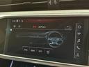 ５５ＴＦＳＩクワトロ　Ｓライン　アシスタンス／パワーアシスト／リヤコンフォートＰＫＧ　２１インチＡＷ　パワークロージングドア　Ｆ／Ｒシートヒーター　４ゾーンＡＣ　エアクオリティＰ　後席サンブラインド　純正ナビＴＶ　全周囲カメラ　禁煙（24枚目）
