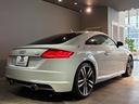 ＴＴクーペ ２．０ＴＦＳＩ　クワトロ　Ｓラインパッケージ　ＯＰ１９インチＡＷ　ドラレコ　ナビＴＶ　バックカメラ　バーチャルコックピット　ＬＥＤヘッドライト　　ＬＥＤリヤダイナミックターンインジケーター　ドライブセレクト　アドバンスドキー　ＡＰＳ　禁煙車（6枚目）