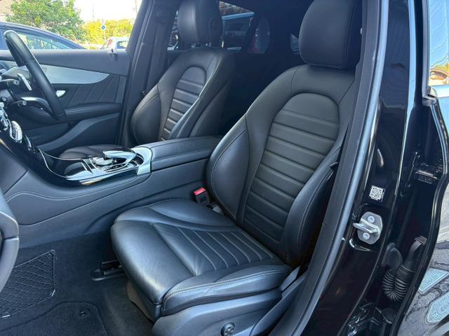 GLC GLC220d 4マチッククーペスポーツ(本革仕様) パノラマサンルーフ パナメリカーナグリル ブルメスターサウンド カーテシライト レザーエクスクルーシブ エアバランスパッケージ レーダーセーフティパッケージ アンビエントライト 360度モニター(23枚目)