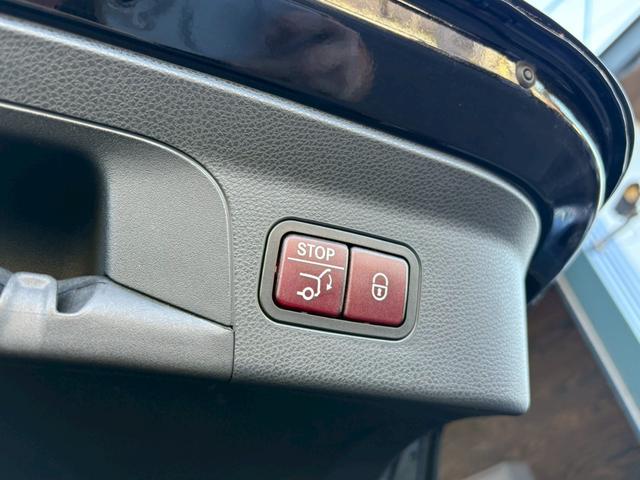 GLC GLC220d 4マチッククーペスポーツ(本革仕様) パノラマサンルーフ パナメリカーナグリル ブルメスターサウンド カーテシライト レザーエクスクルーシブ エアバランスパッケージ レーダーセーフティパッケージ アンビエントライト 360度モニター(31枚目)