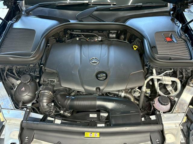 GLC GLC220d 4マチッククーペスポーツ(本革仕様) パノラマサンルーフ パナメリカーナグリル ブルメスターサウンド カーテシライト レザーエクスクルーシブ エアバランスパッケージ レーダーセーフティパッケージ アンビエントライト 360度モニター(33枚目)