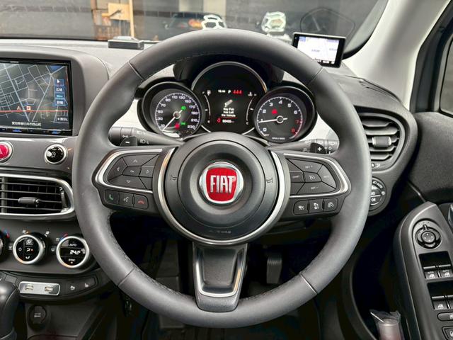 500X クロス ワンオーナー 禁煙車 社外ナビ ETC バックカメラ シートヒーター LEDヘッド・フォグ ルーフレール ドラレコ前後 社外レーダー 純正17インチAW 正規ディーラー記録簿 第三者機関査定実施済み(12枚目)