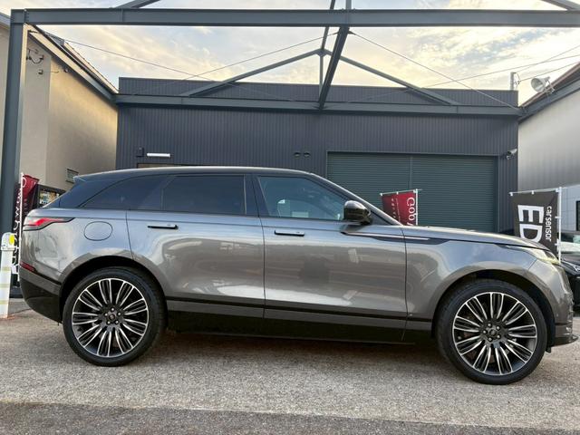レンジローバーヴェラール ファーストエディション　パノラマガラスルーフ　ＭＥＲＩＤＩＡＮサウンド　専用２２インチＡＷ　マッサージ機能付き　シートヒーター・ベンチレーション　第三者機関査定実施済み　鑑定書付き　正規ディーラー点検記録簿　ＥＴＣ２．０（6枚目）