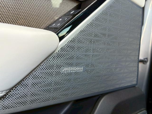 レンジローバーヴェラール ファーストエディション　パノラマガラスルーフ　ＭＥＲＩＤＩＡＮサウンド　専用２２インチＡＷ　マッサージ機能付き　シートヒーター・ベンチレーション　第三者機関査定実施済み　鑑定書付き　正規ディーラー点検記録簿　ＥＴＣ２．０（37枚目）