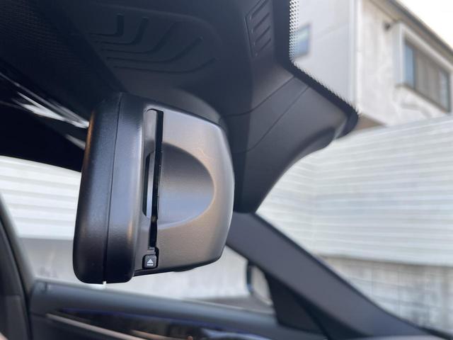 5シリーズ 530i Mスポーツ ヘッドアップディスプレイ アクティブクルーズコントロール 全周囲カメラ 前列シートヒーター 禁煙車  bluetooth 電動リアゲート 黒革シート 純正ナビ(16枚目)