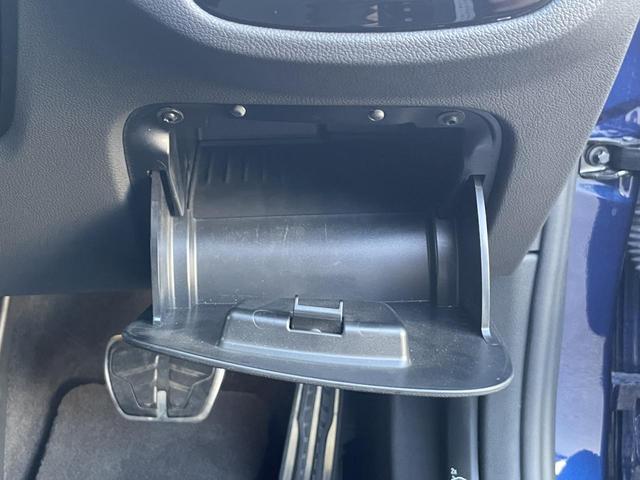 5シリーズ 530i Mスポーツ ヘッドアップディスプレイ アクティブクルーズコントロール 全周囲カメラ 前列シートヒーター 禁煙車  bluetooth 電動リアゲート 黒革シート 純正ナビ(17枚目)