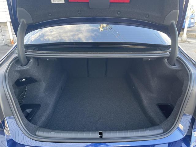 5シリーズ 530i Mスポーツ ヘッドアップディスプレイ アクティブクルーズコントロール 全周囲カメラ 前列シートヒーター 禁煙車  bluetooth 電動リアゲート 黒革シート 純正ナビ(54枚目)