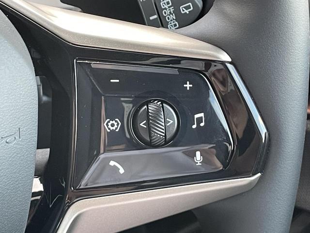 X3 20 xDrive Xライン 試乗車アップ 全席シートヒーター 前席ベンチレーション 20インチアルミ 黒革シート harman/kardonオーディオ ハンズオフアシスト 自動パークアシスト アダプティブクルーズコントロール(6枚目)