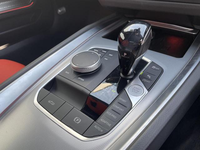 Ｚ４ Ｍ４０ｉ　ヘッドアップディスプレイ　Ｈａｒｍａｎ／Ｋａｒｄｏｎ　１９インチ純正ホイール　前列シートヒーター　禁煙車　　ｂｌｕｅｔｏｏｔｈ　純正ナビ　前席パワーシート　Ａｐｐｌｅ　Ｃａｒ　Ｐｌａｙ（11枚目）