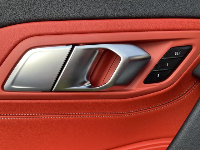 Ｚ４ Ｍ４０ｉ　ヘッドアップディスプレイ　Ｈａｒｍａｎ／Ｋａｒｄｏｎ　１９インチ純正ホイール　前列シートヒーター　禁煙車　　ｂｌｕｅｔｏｏｔｈ　純正ナビ　前席パワーシート　Ａｐｐｌｅ　Ｃａｒ　Ｐｌａｙ（40枚目）