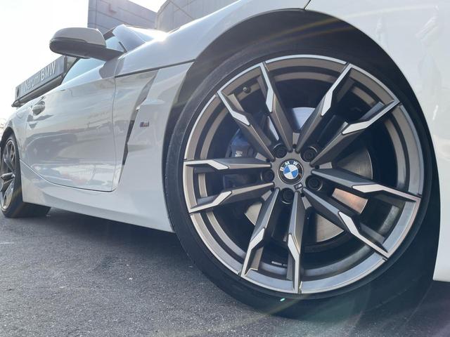 Ｚ４ Ｍ４０ｉ　ヘッドアップディスプレイ　Ｈａｒｍａｎ／Ｋａｒｄｏｎ　１９インチ純正ホイール　前列シートヒーター　禁煙車　　ｂｌｕｅｔｏｏｔｈ　純正ナビ　前席パワーシート　Ａｐｐｌｅ　Ｃａｒ　Ｐｌａｙ（52枚目）