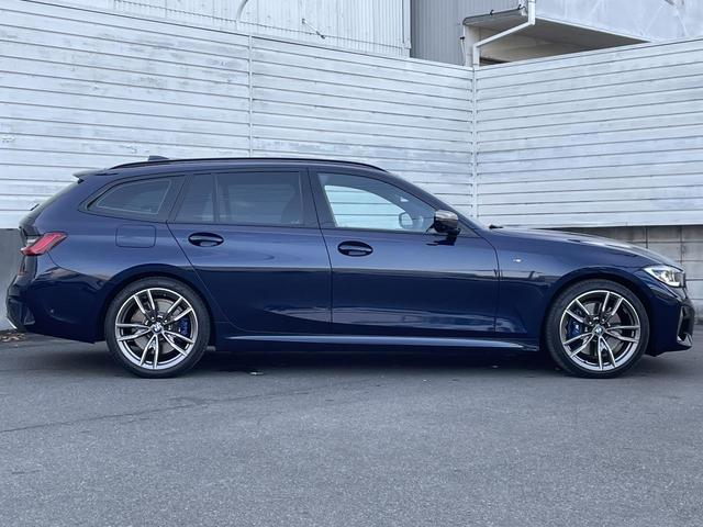 重量バランスを５０：５０にすることで、よりドライバーのハンドル操作、アクセル操作が思いのままに駆け抜けます。思いのままの“駆け抜ける喜び、ぜひ試乗車も用意しておりますのでご体感ください！