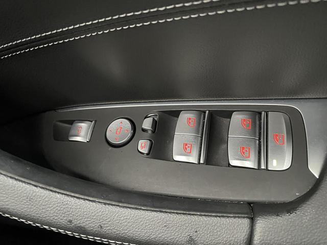 X3 xDrive 20d Mスポーツ アダプティブクルーズ サンルーフ 全周囲カメラ セレクトPKG 4WD 衝突軽減装置 純正ナビ 黒レザーシート Bluetooth接続 電動リアゲート パワーシート ハーマンカードンスピーカー(20枚目)