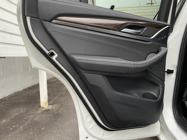 X3 xDrive 20d Mスポーツ アダプティブクルーズ サンルーフ 全周囲カメラ セレクトPKG 4WD 衝突軽減装置 純正ナビ 黒レザーシート Bluetooth接続 電動リアゲート パワーシート ハーマンカードンスピーカー(50枚目)