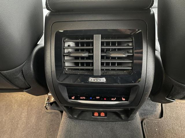 X3 xDrive 20d Mスポーツ アダプティブクルーズ サンルーフ 全周囲カメラ セレクトPKG 4WD 衝突軽減装置 純正ナビ 黒レザーシート Bluetooth接続 電動リアゲート パワーシート ハーマンカードンスピーカー(58枚目)