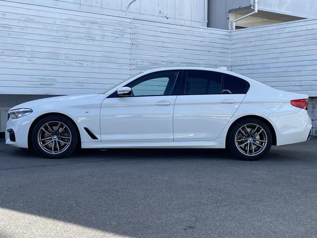 �d�ʃo�����X���T�O�F�T�O�ɂ��邱�ƂŁA���h���C�o�[�̃n���h������A�A�N�Z�����삪�v���̂܂܂ɋ삯�����܂��B�v���̂܂܂́g�삯�������сA���Ў���Ԃ��p�ӂ��Ă���܂��̂ł��̊����������I