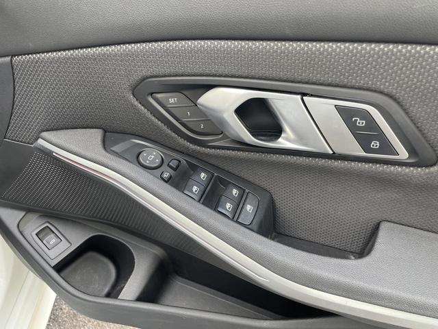 3シリーズ 320d xDrive エディションジョイ+ 認定中古車 2年保証付 ACC プラスPKG アラウンドビューモニター アンビエントライト 純正ナビ LEDヘッドライト ビルトインETC Apple CarPlay ディスプレイ・メーター・パネル(24枚目)