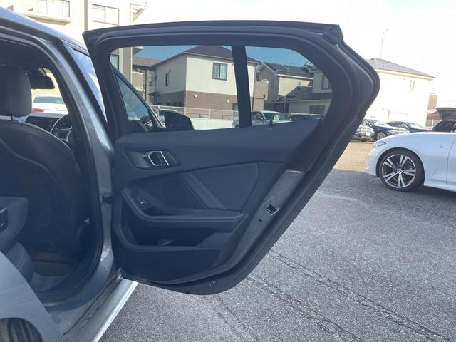 1シリーズ 118d Mスポーツ 認定中古車 2年保証付 ACC ハーフレザーシート バックカメラ パワーリアゲート 純正ナビ ビルトインETC  純正18インチAW  前席パワーシート Apple CarPlay(50枚目)