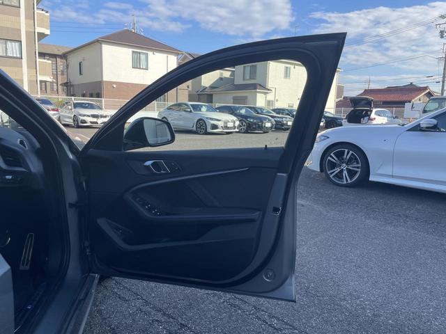 1シリーズ 118d Mスポーツ 認定中古車 2年保証付 ACC ハーフレザーシート バックカメラ パワーリアゲート 純正ナビ ビルトインETC  純正18インチAW  前席パワーシート Apple CarPlay(52枚目)