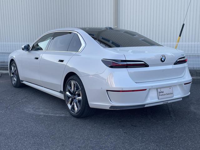 7シリーズ 740i エクセレンス 認定中古車 2年保証付 ACC  Individual エクステンド・ブラックレザー・メリノ・シート Bowers &Wilking パノラマ・ガラス・サンルーフ 全周囲カメラ パワーリアゲート(22枚目)