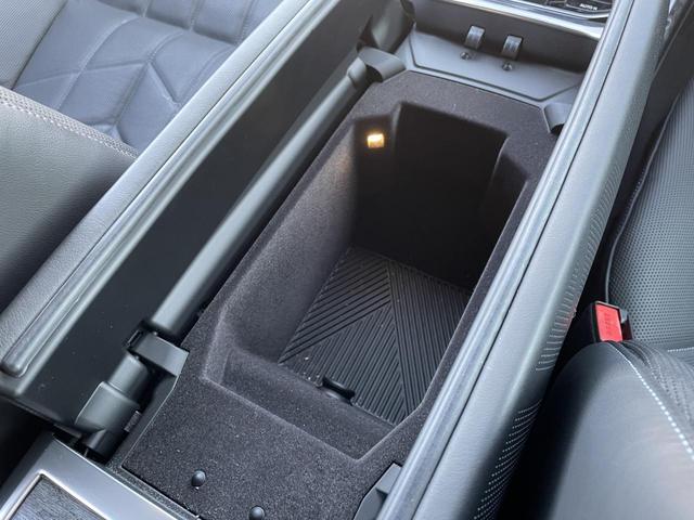 7シリーズ 740i エクセレンス 認定中古車 2年保証付 ACC  Individual エクステンド・ブラックレザー・メリノ・シート Bowers &Wilking パノラマ・ガラス・サンルーフ 全周囲カメラ パワーリアゲート(37枚目)