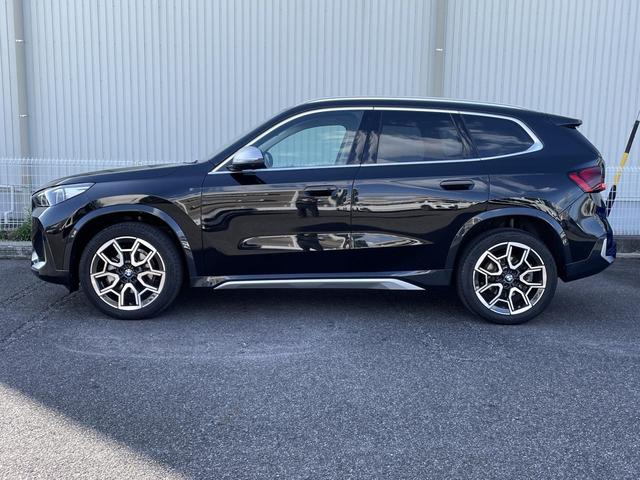 X1 xDrive 20d xライン 認定中古車 2年保証付 禁煙車 カーブドディスプレイ ハイラインPKG OP19インチAW ACC 全周囲カメラ harman/kardon パワーバックドア 純正ナビ LEDヘッドライト(26枚目)