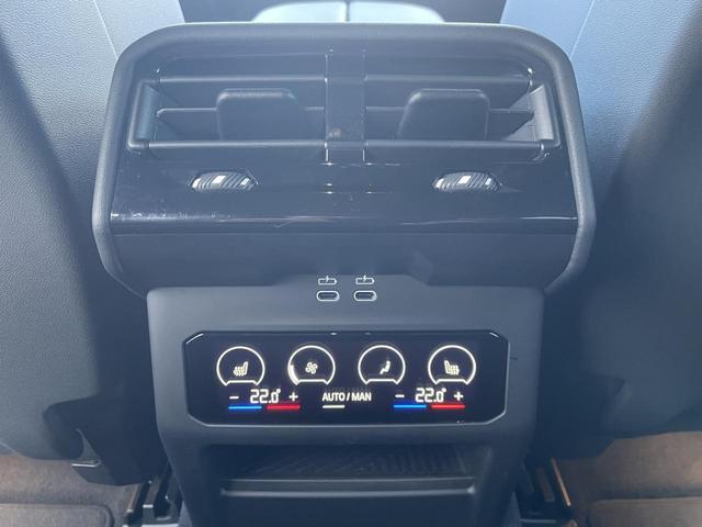 5シリーズ 523d xDriveツーリング Mスポーツ 認定中古車 2年保証付き 禁煙車 カーブドディスプレイ OP20インチAW アイコニックグロー 地上デジタルTV 全周囲カメラ パワーバックドア 純正ナビ ビルトインETC LEDヘッドライト(13枚目)