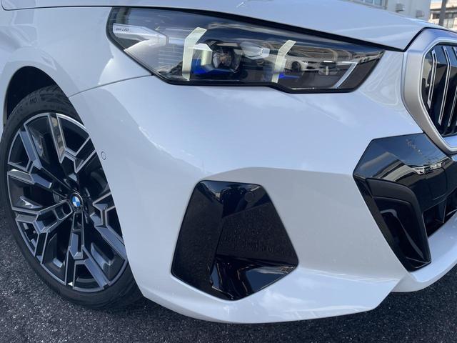 5シリーズ 523d xDriveツーリング Mスポーツ 認定中古車 2年保証付き 禁煙車 カーブドディスプレイ OP20インチAW アイコニックグロー 地上デジタルTV 全周囲カメラ パワーバックドア 純正ナビ ビルトインETC LEDヘッドライト(17枚目)