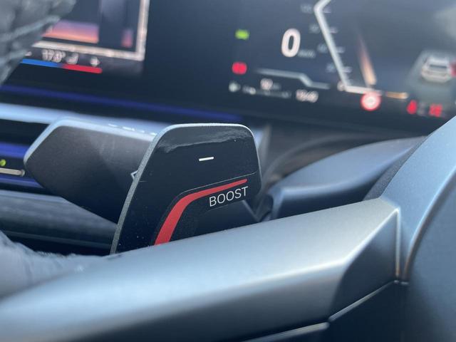 5シリーズ 523d xDriveツーリング Mスポーツ 認定中古車 2年保証付き 禁煙車 カーブドディスプレイ OP20インチAW アイコニックグロー 地上デジタルTV 全周囲カメラ パワーバックドア 純正ナビ ビルトインETC LEDヘッドライト(36枚目)