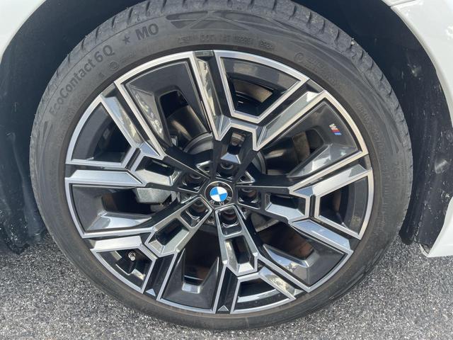 5シリーズ 523d xDriveツーリング Mスポーツ 認定中古車 2年保証付き 禁煙車 カーブドディスプレイ OP20インチAW アイコニックグロー 地上デジタルTV 全周囲カメラ パワーバックドア 純正ナビ ビルトインETC LEDヘッドライト(45枚目)