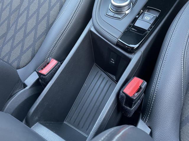 Ｘ１ ｘＤｒｉｖｅ　１８ｄ　ｘライン　認定中古車　２年保証付　ＡＣＣ　禁煙車　４ＷＤ　アンビエントライト　純正ナビ　バックカメラ　パワーバックドア　ＬＥＤヘッドライト　純正１８インチＡＷ　ルーフレール　ハーフレザーシート（41枚目）