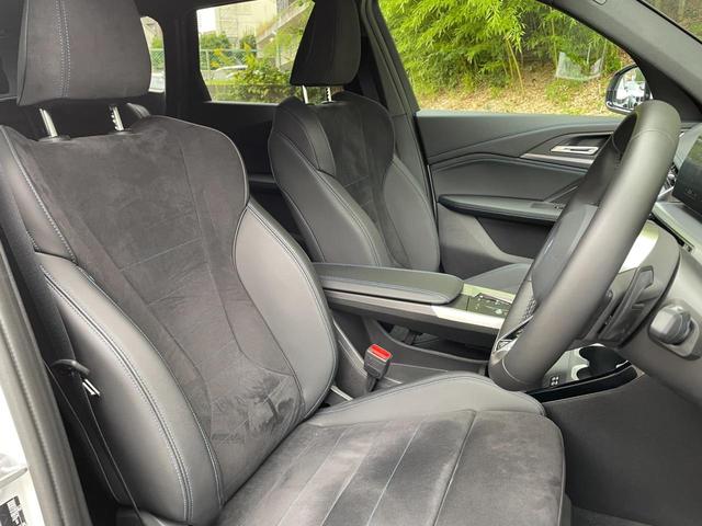 X1 xDrive 20i Mスポーツ 認定中古車 4WD カーブドディスプレイ ハーフレザーシート アップルカープレイ アダプティブクルーズコントロール サラウンドビューモニター ワイヤレスチャージング シートヒーター アダプティブLED(13枚目)