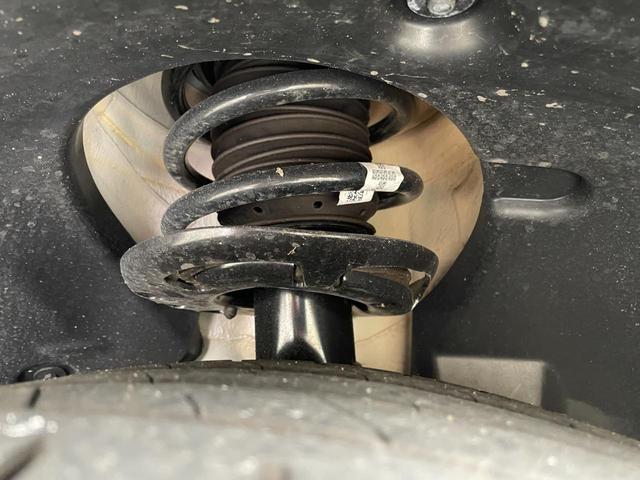 X1 xDrive 20i Mスポーツ 認定中古車 4WD カーブドディスプレイ ハーフレザーシート アップルカープレイ アダプティブクルーズコントロール サラウンドビューモニター ワイヤレスチャージング シートヒーター アダプティブLED(58枚目)