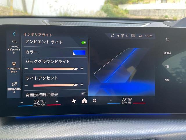 【アンビエイトライト】夜間においては特に上質で居心地のよい空間をつくりだすことができます。ドライブでお好みのカラーでお楽しみください♪