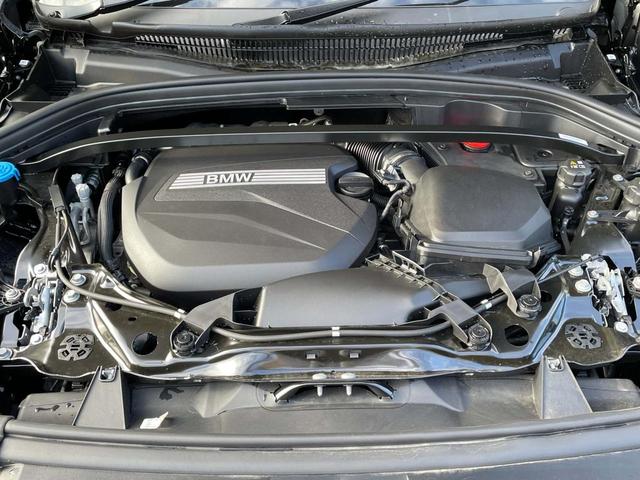 �N���b�N�̓���₷���A���Ԃ̃w�b�h���C�g�փR�[�e�B���O�E�N���A�{�H�������Ă���܂��̂ŁA�ǂ������C�y�ɂ����k���������I