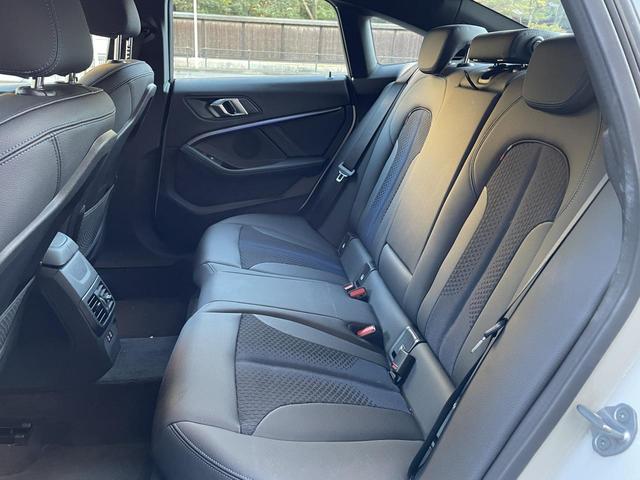 �V�[�g�̎g�p���E�j��E�ւ�������Ȃ��A�����̒ʂ肫�ꂢ�ȏ�Ԃ��ێ����Ă���܂��B�܂��A�����N���[�j���O�E�R�[�e�B���O�����p�����������܂��̂ŁA���C�y�̂����k���������B