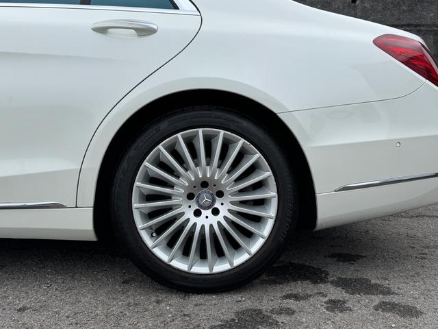 Ｓクラス Ｓ４００ハイブリッド　エクスクルーシブ　レーダーセーフティ・ディーラー整備記録・黒革シート・シートヒーター／クーラー・マッサージ機能付き・イージークローザー・ブルメスター・３６０°カメラ・パノラマサンルーフ・ＡＣＣ・純正１９インチＡＷ（11枚目）