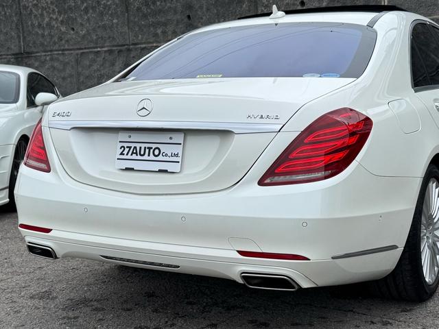 Ｓクラス Ｓ４００ハイブリッド　エクスクルーシブ　レーダーセーフティ・ディーラー整備記録・黒革シート・シートヒーター／クーラー・マッサージ機能付き・イージークローザー・ブルメスター・３６０°カメラ・パノラマサンルーフ・ＡＣＣ・純正１９インチＡＷ（32枚目）