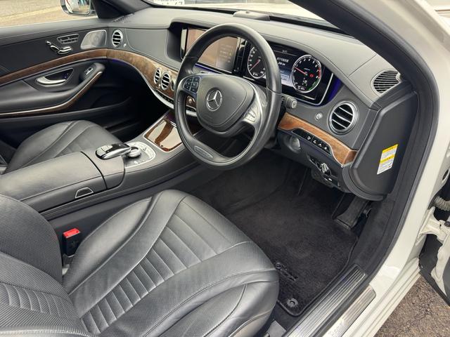 Ｓクラス Ｓ４００ハイブリッド　エクスクルーシブ　レーダーセーフティ・ディーラー整備記録・黒革シート・シートヒーター／クーラー・マッサージ機能付き・イージークローザー・ブルメスター・３６０°カメラ・パノラマサンルーフ・ＡＣＣ・純正１９インチＡＷ（36枚目）