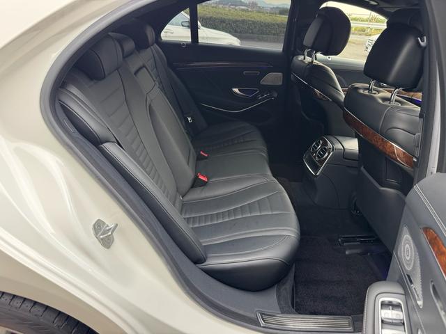 Ｓクラス Ｓ４００ハイブリッド　エクスクルーシブ　レーダーセーフティ・ディーラー整備記録・黒革シート・シートヒーター／クーラー・マッサージ機能付き・イージークローザー・ブルメスター・３６０°カメラ・パノラマサンルーフ・ＡＣＣ・純正１９インチＡＷ（45枚目）