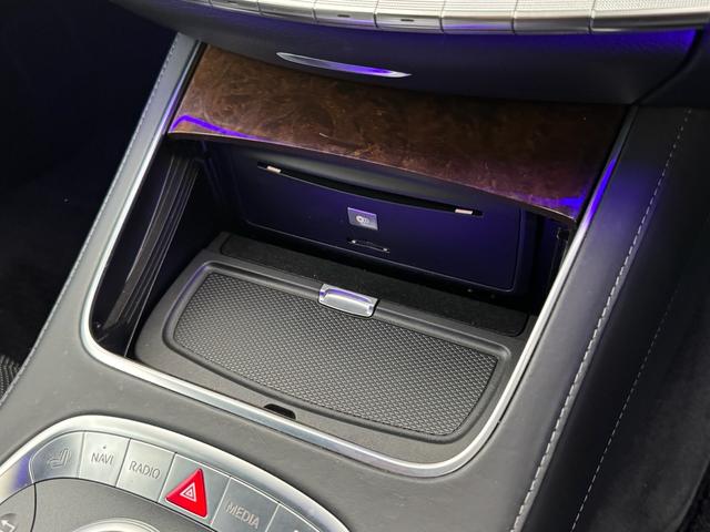Ｓクラス Ｓ４００ハイブリッド　エクスクルーシブ　レーダーセーフティ・ディーラー整備記録・黒革シート・シートヒーター／クーラー・マッサージ機能付き・イージークローザー・ブルメスター・３６０°カメラ・パノラマサンルーフ・ＡＣＣ・純正１９インチＡＷ（70枚目）