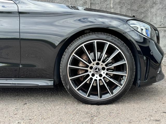 Cクラス C180カブリオレスポーツ レザーエクスクルーシブパッケージ/ワンオーナー/後期型/赤革シート/赤幌/電動オープン/レーダーセーフティ/ACC/アンビエントライト/シートヒーター/HUD/LEDヘッド/純正19インチAW(13枚目)