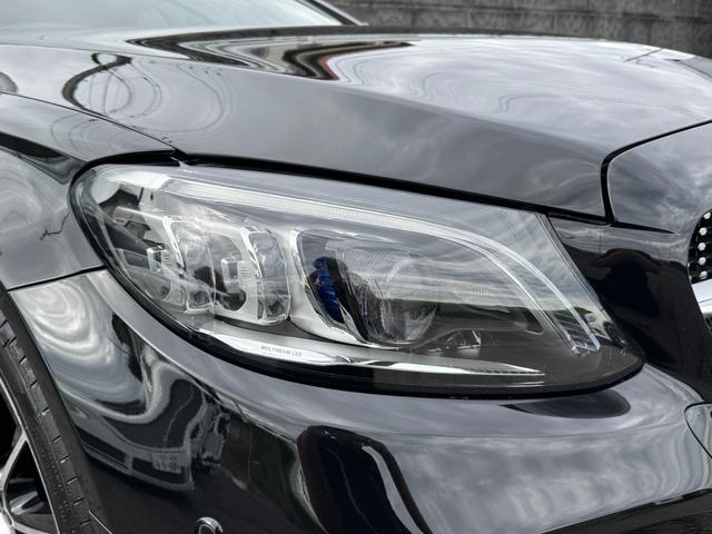 Cクラス C180カブリオレスポーツ レザーエクスクルーシブパッケージ/ワンオーナー/後期型/赤革シート/赤幌/電動オープン/レーダーセーフティ/ACC/アンビエントライト/シートヒーター/HUD/LEDヘッド/純正19インチAW(18枚目)